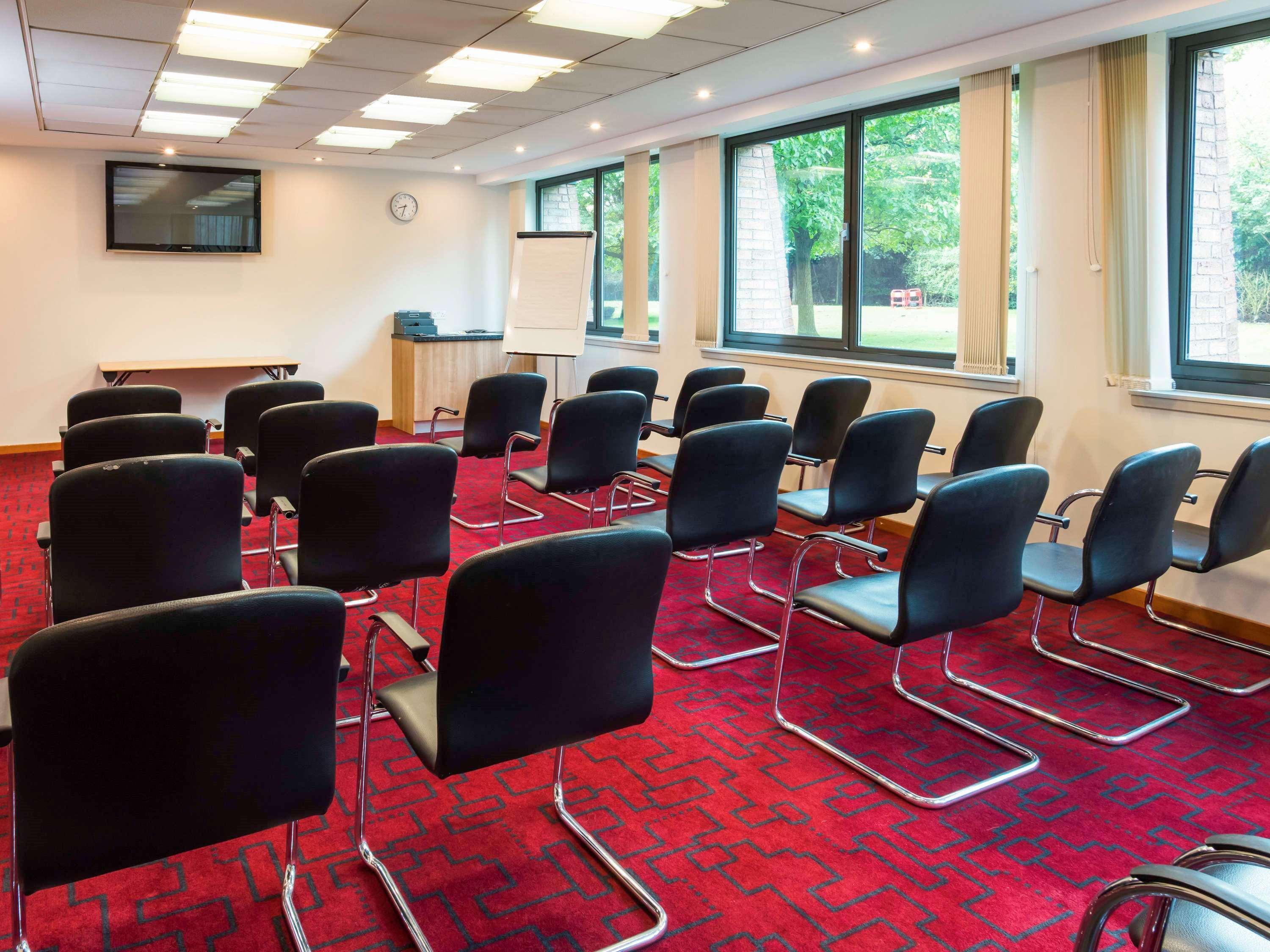 Hotel Ibis Styles Birmingham Nec & Airport 3*